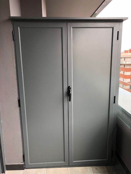 Armarios de exterior en aluminio estancos enDiagonal Poble Nou, Barcelona