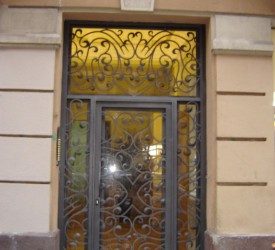 puertas-comunidad-edificio-11